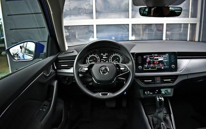 Skoda Kamiq cena 93900 przebieg: 26900, rok produkcji 2022 z Tychy małe 277